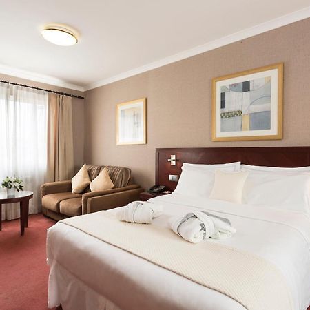 Hotel Savoy Saint Helier Екстер'єр фото