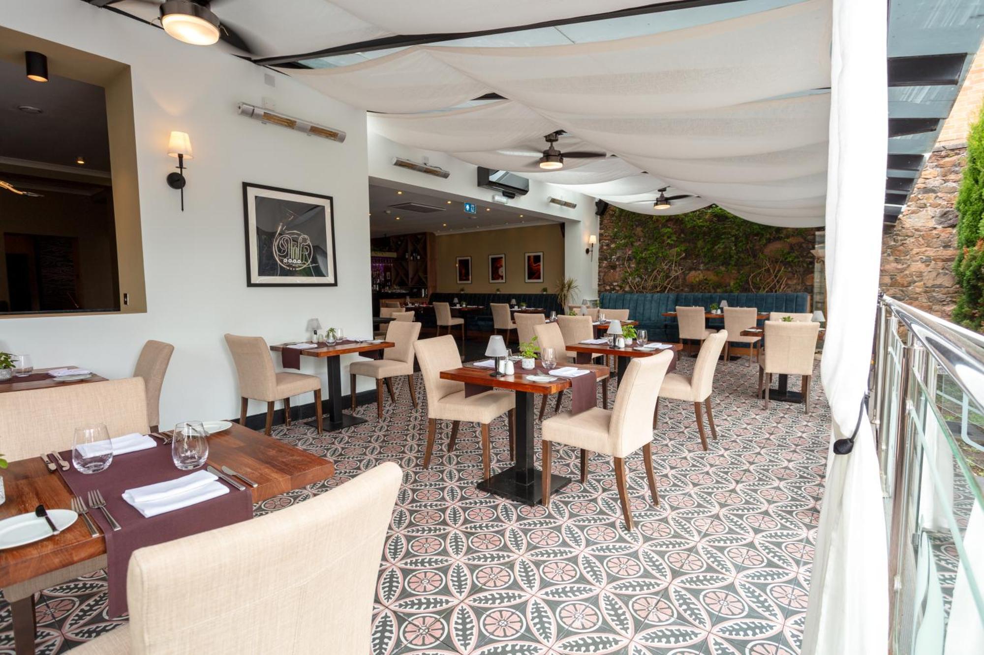 Hotel Savoy Saint Helier Екстер'єр фото