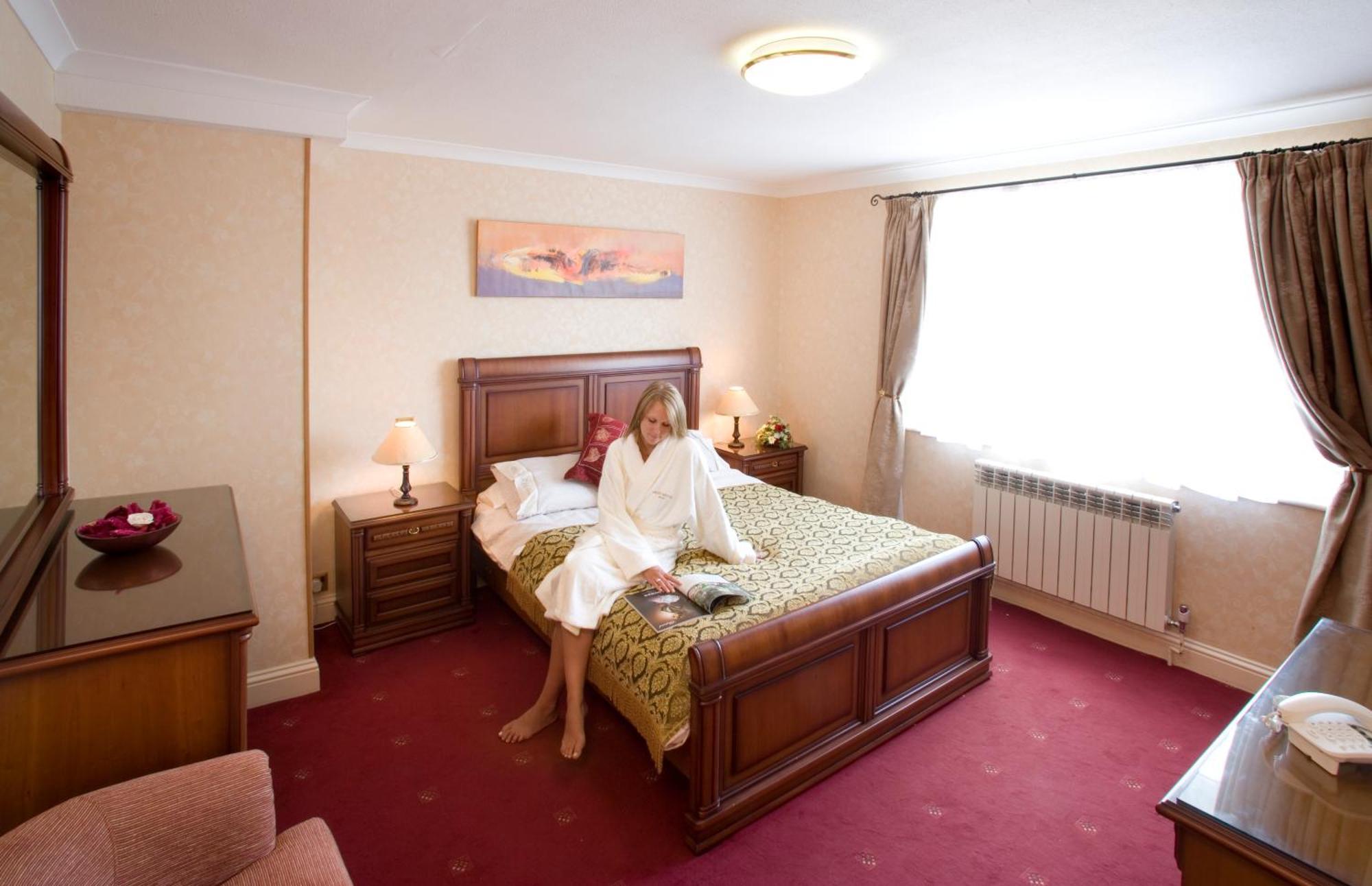 Hotel Savoy Saint Helier Номер фото